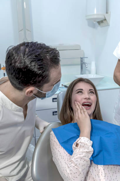 Best Emergency Treatment for Toothache in Williamsburg, FL